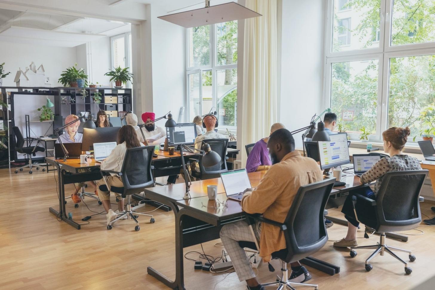 Teilnehmer in einem interaktiven Kommunikationsworkshop